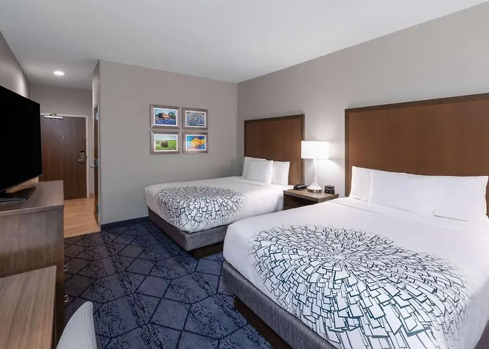 La Quinta & By Wyndham Near Kalahari Round Rock