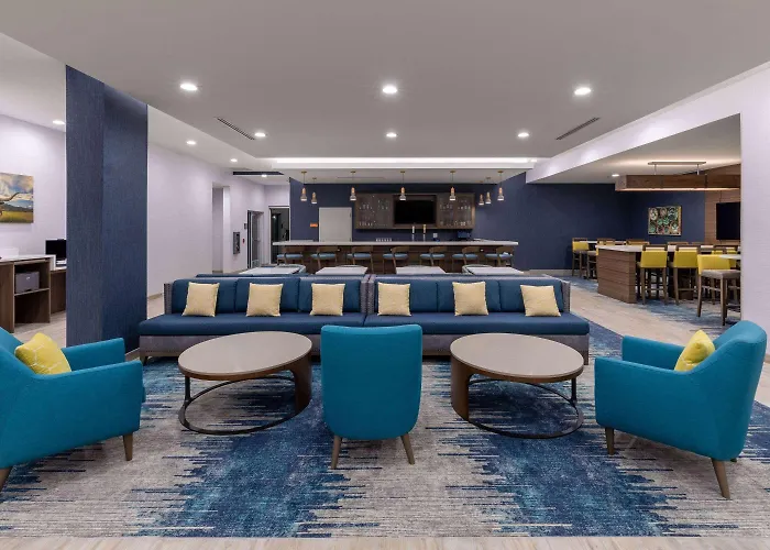 La Quinta & By Wyndham Near Kalahari 3*